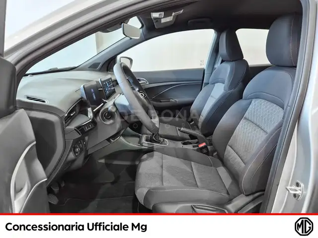MG MG3 view 5