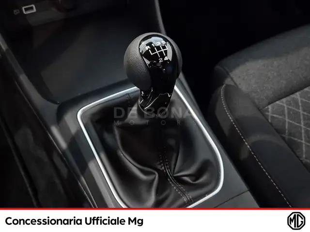 MG MG3 view 9