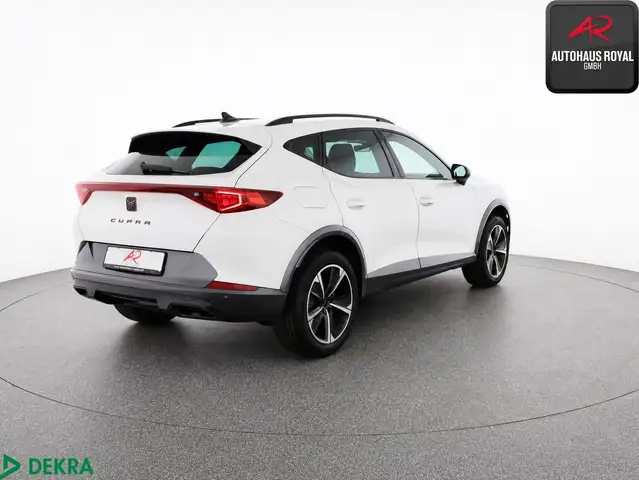 Cupra Formentor view 5