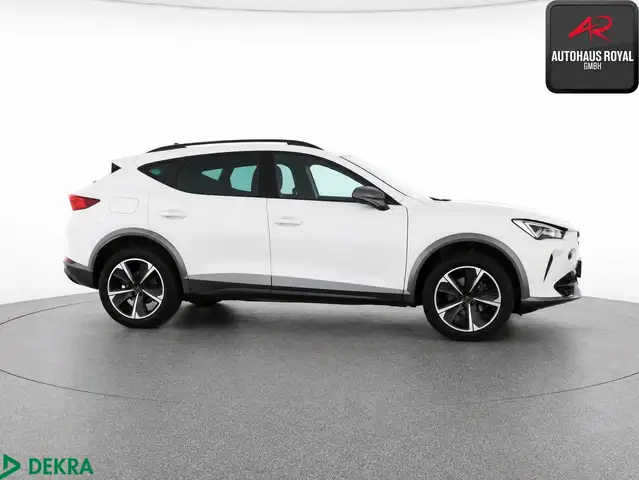 Cupra Formentor view 6