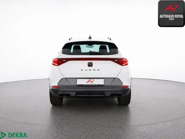 Cupra Formentor view 4