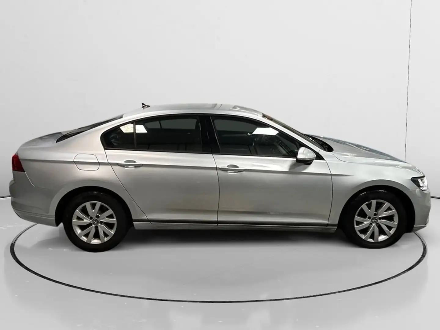 Volkswagen Passat 2.0TDI EVO Business 110kW Gris - 2