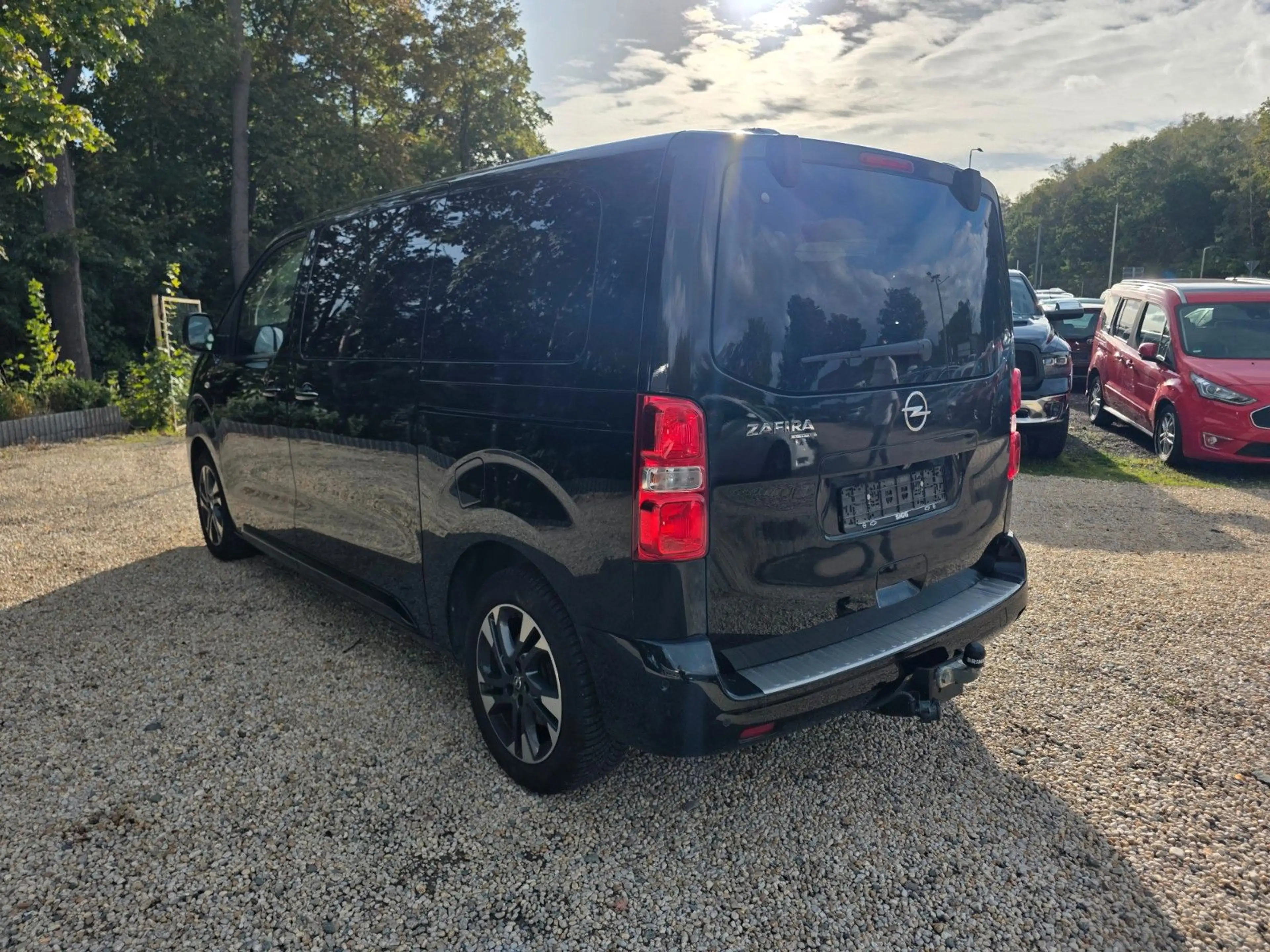 Opel Zafira Life Zafira 2.0 8 Sitze-VollederElegance M-TÜV08 2027 — photo 12