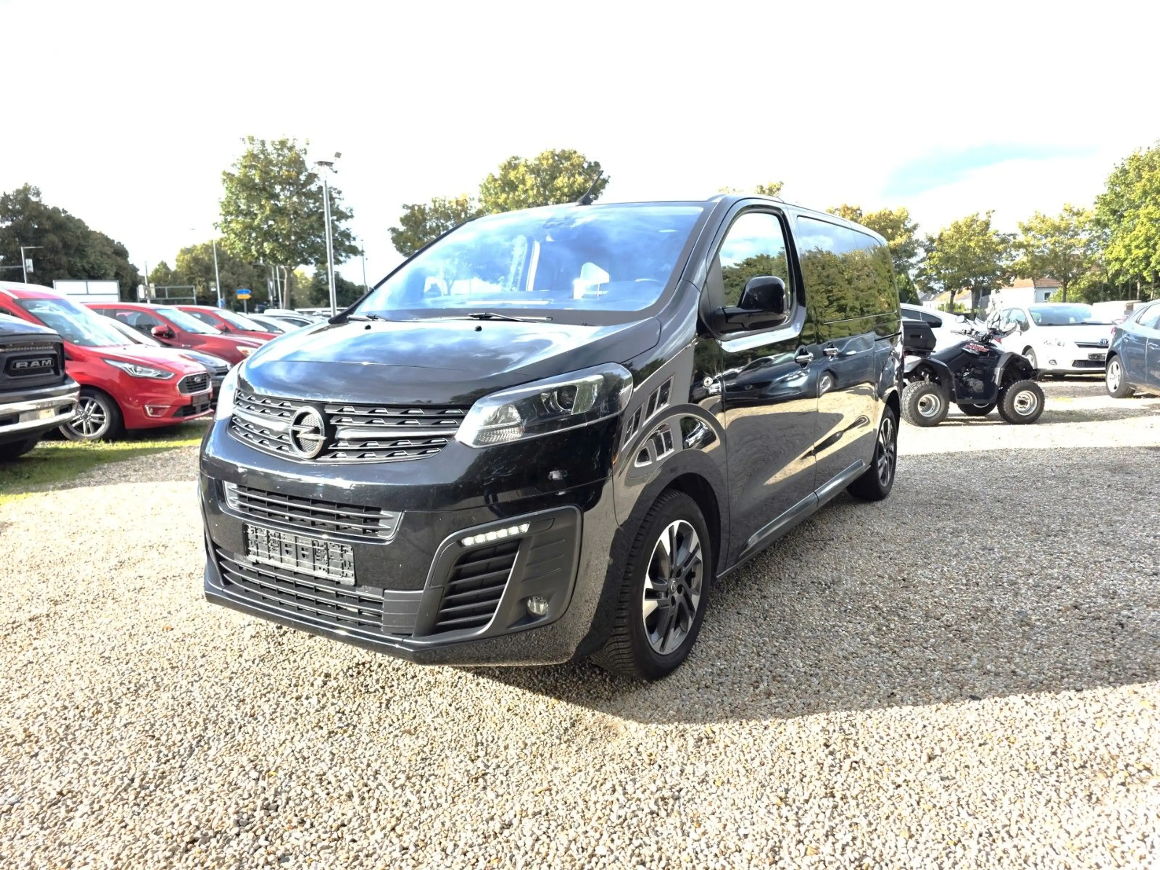 Opel Zafira Life Zafira 2.0 8 Sitze-VollederElegance M-TÜV08 2027