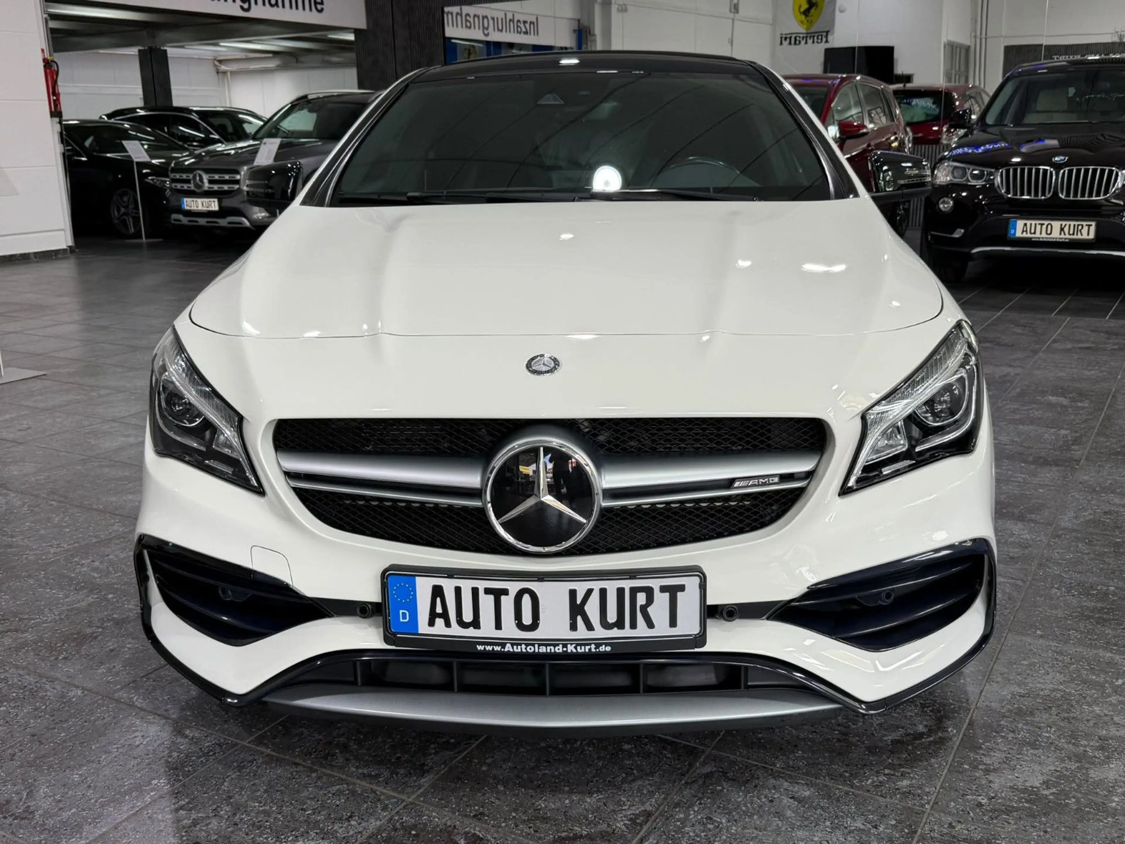 Mercedes-Benz CLA 45 AMG *4-Matic*Pano*ILS*Navi* — photo 2