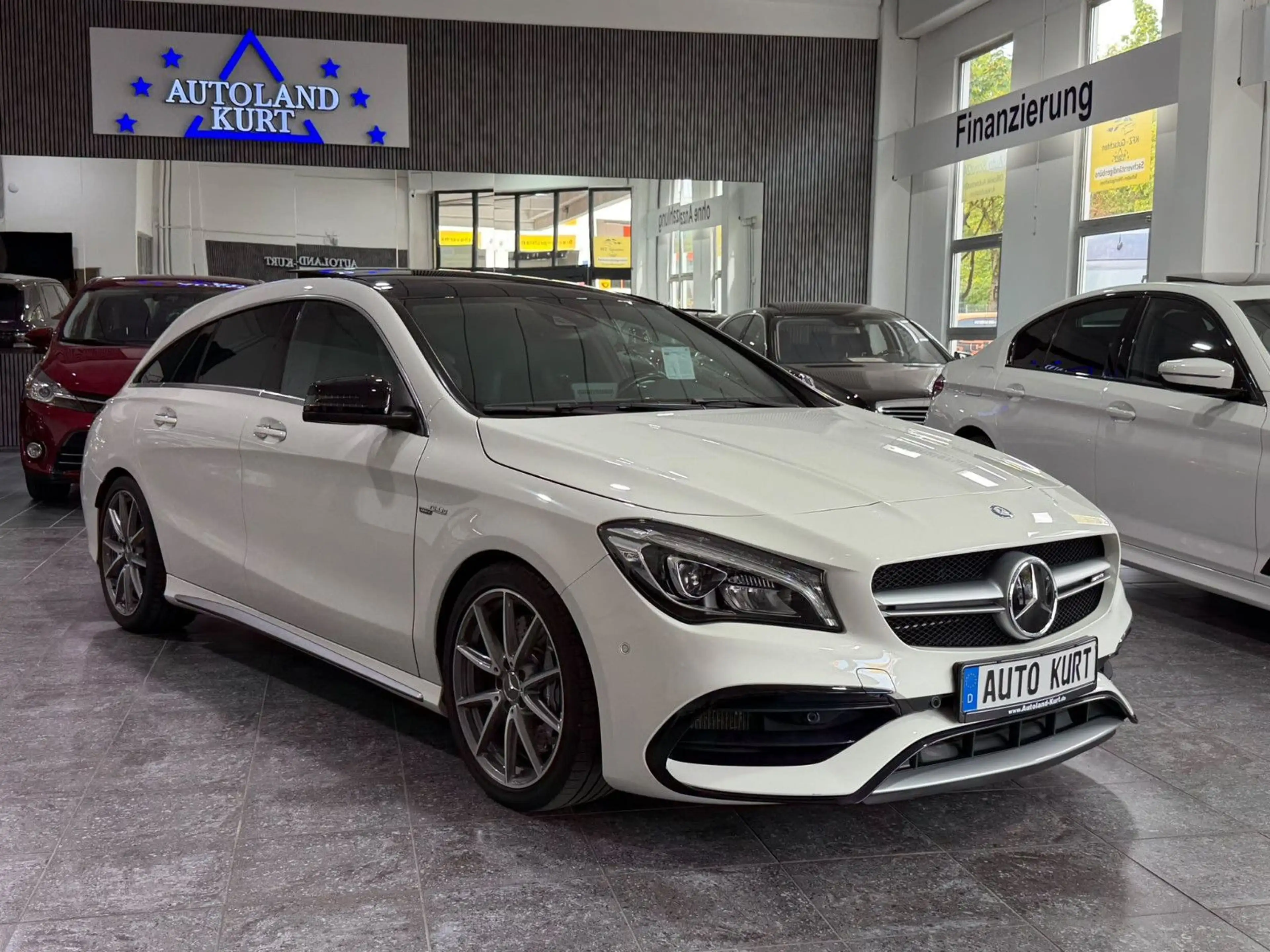 Mercedes-Benz CLA 45 AMG *4-Matic*Pano*ILS*Navi*