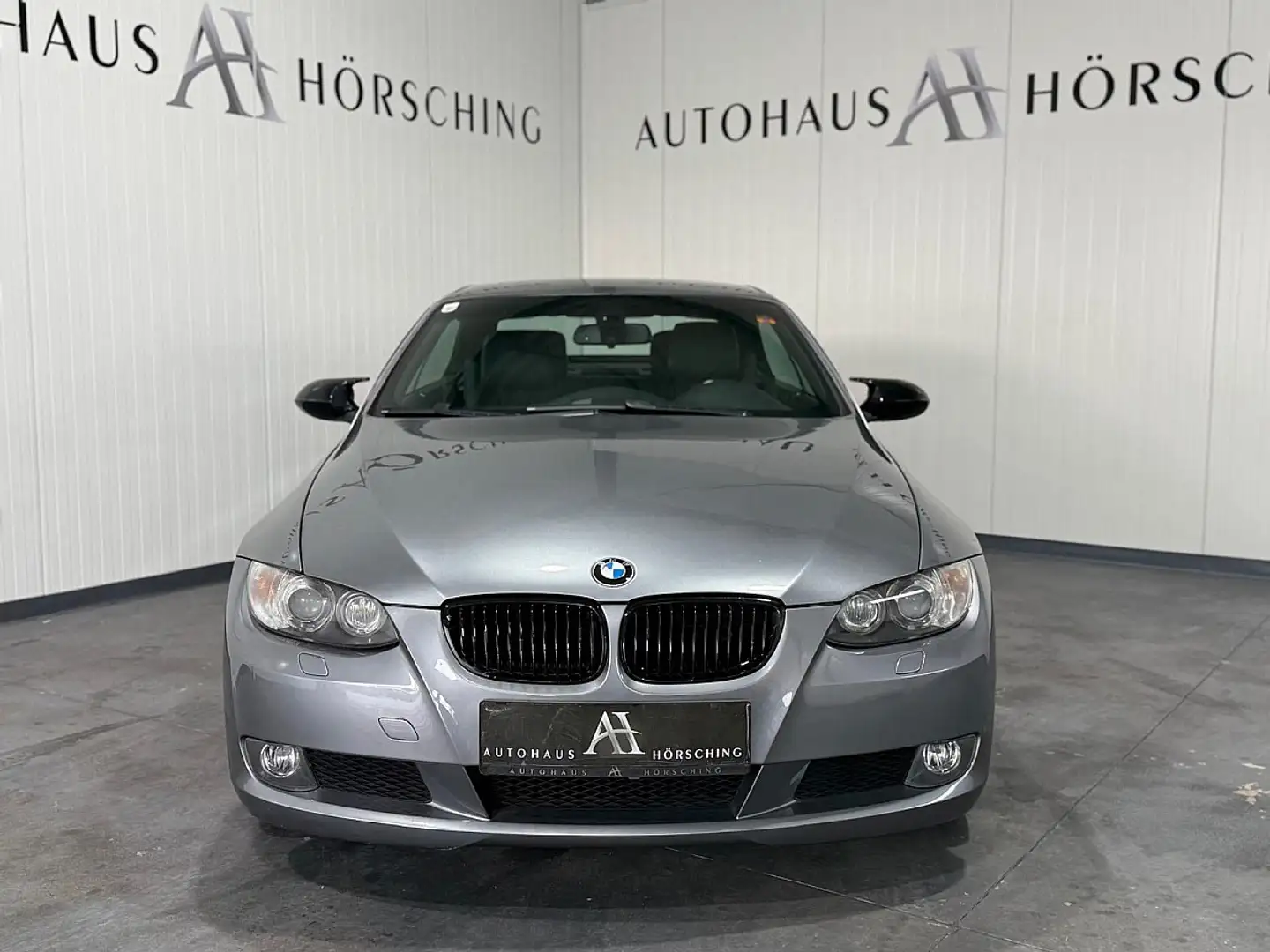 BMW 325 i Cabrio Österreich-Paket Aut. Grau - 2