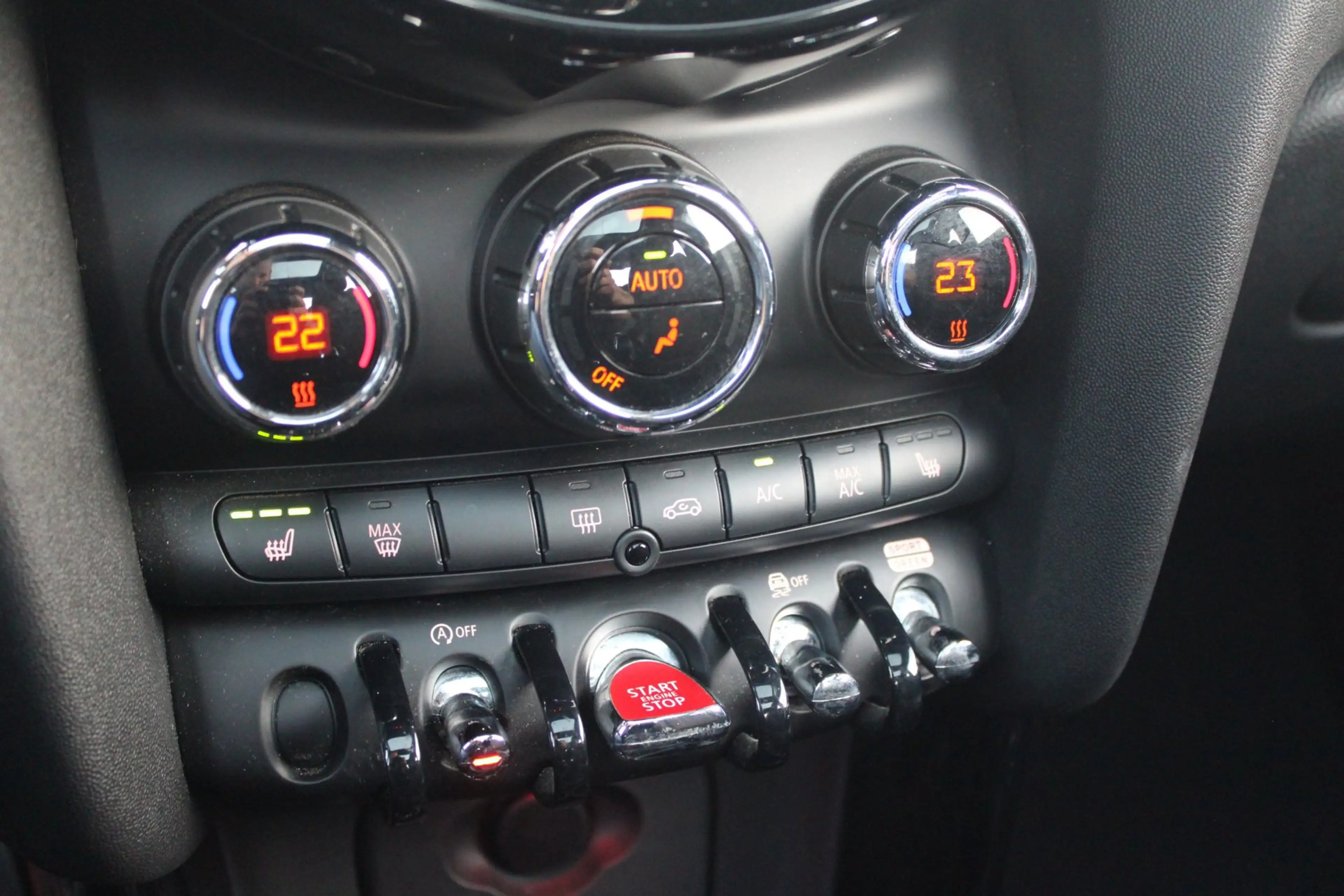 MINI John Cooper Works S 2.0 192pk JCW Org. NL | Pano | HK | Head-up — photo 13