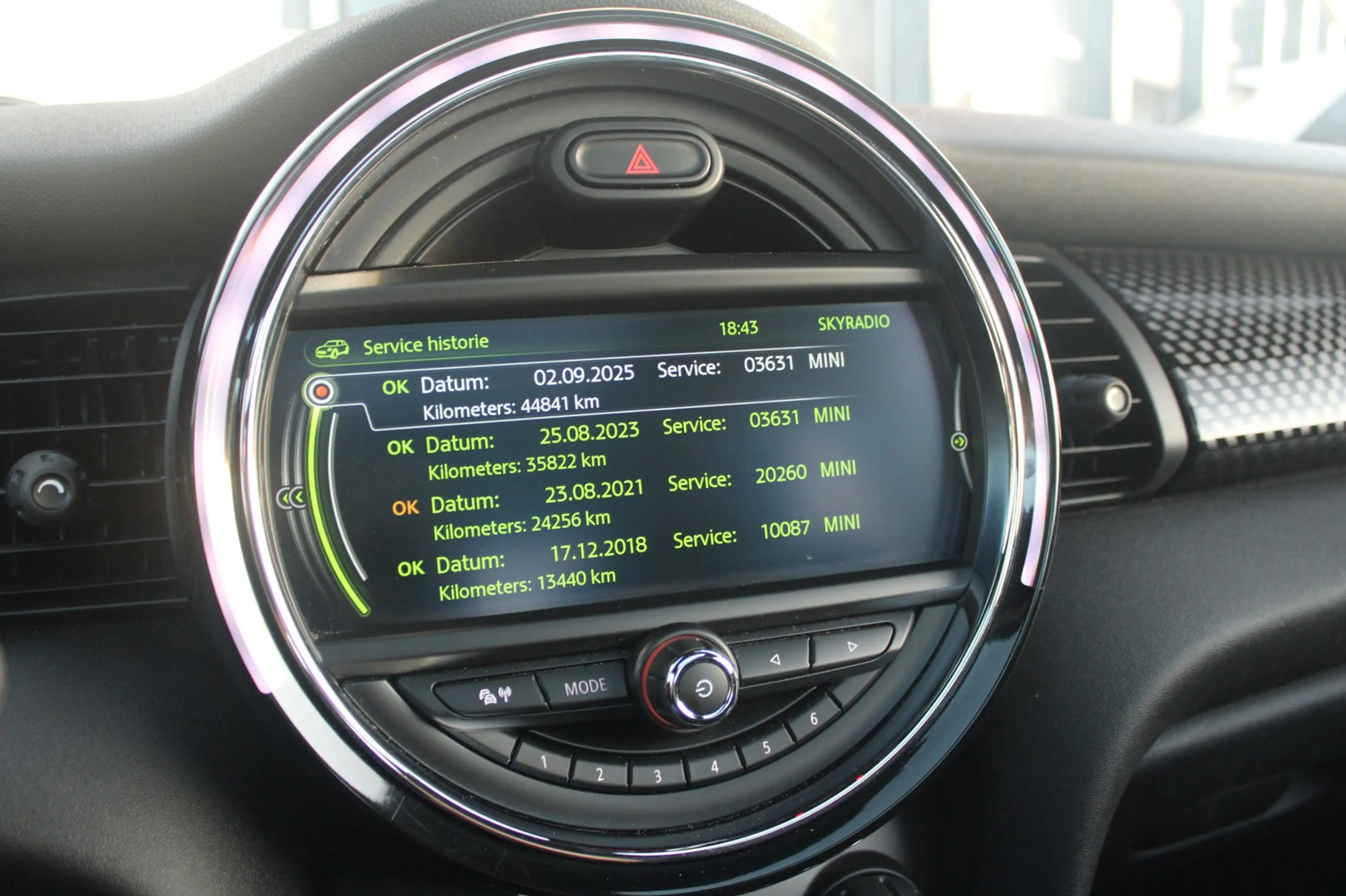 MINI John Cooper Works S 2.0 192pk JCW Org. NL | Pano | HK | Head-up — photo 15