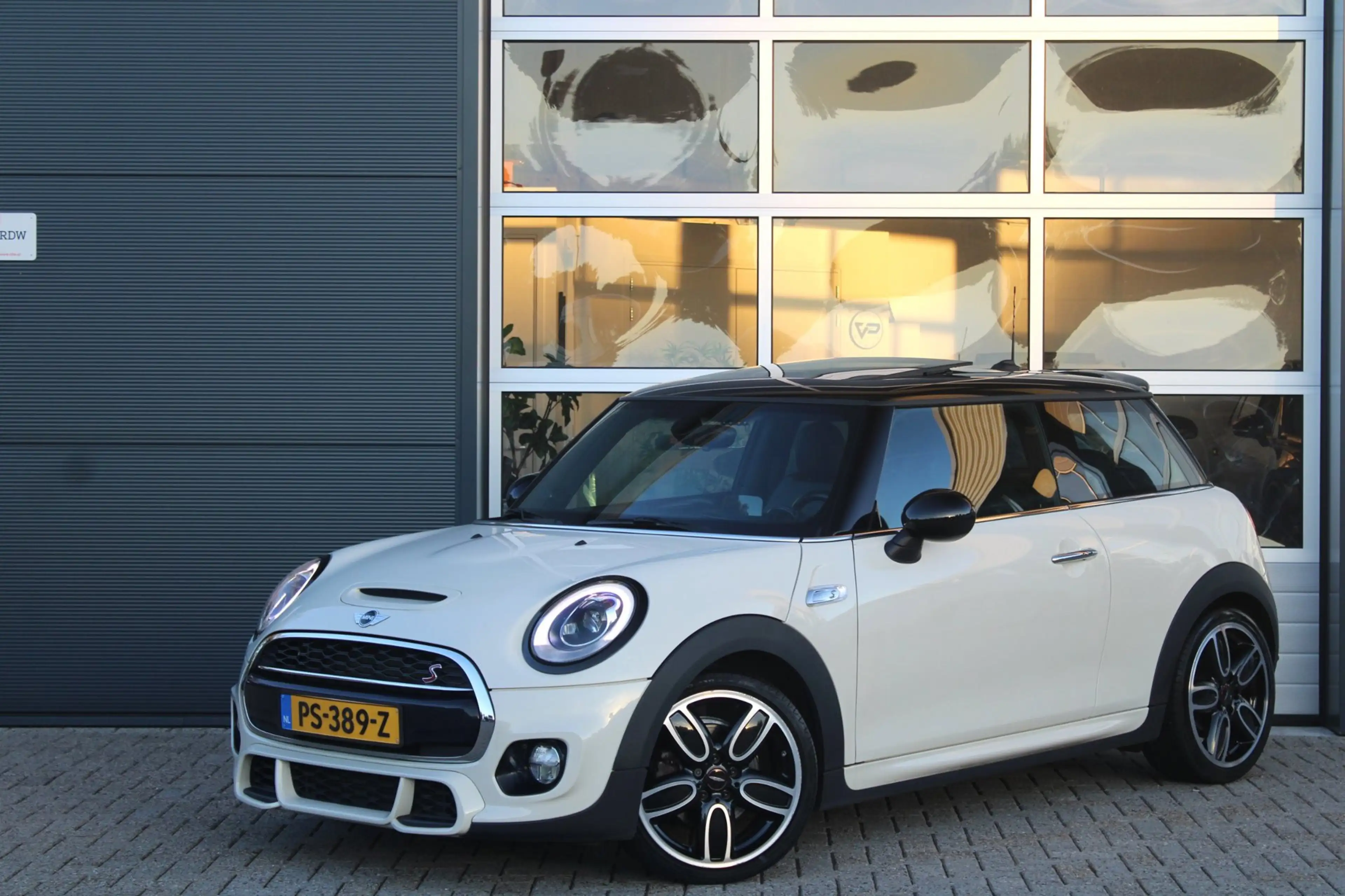 MINI John Cooper Works S 2.0 192pk JCW Org. NL | Pano | HK | Head-up