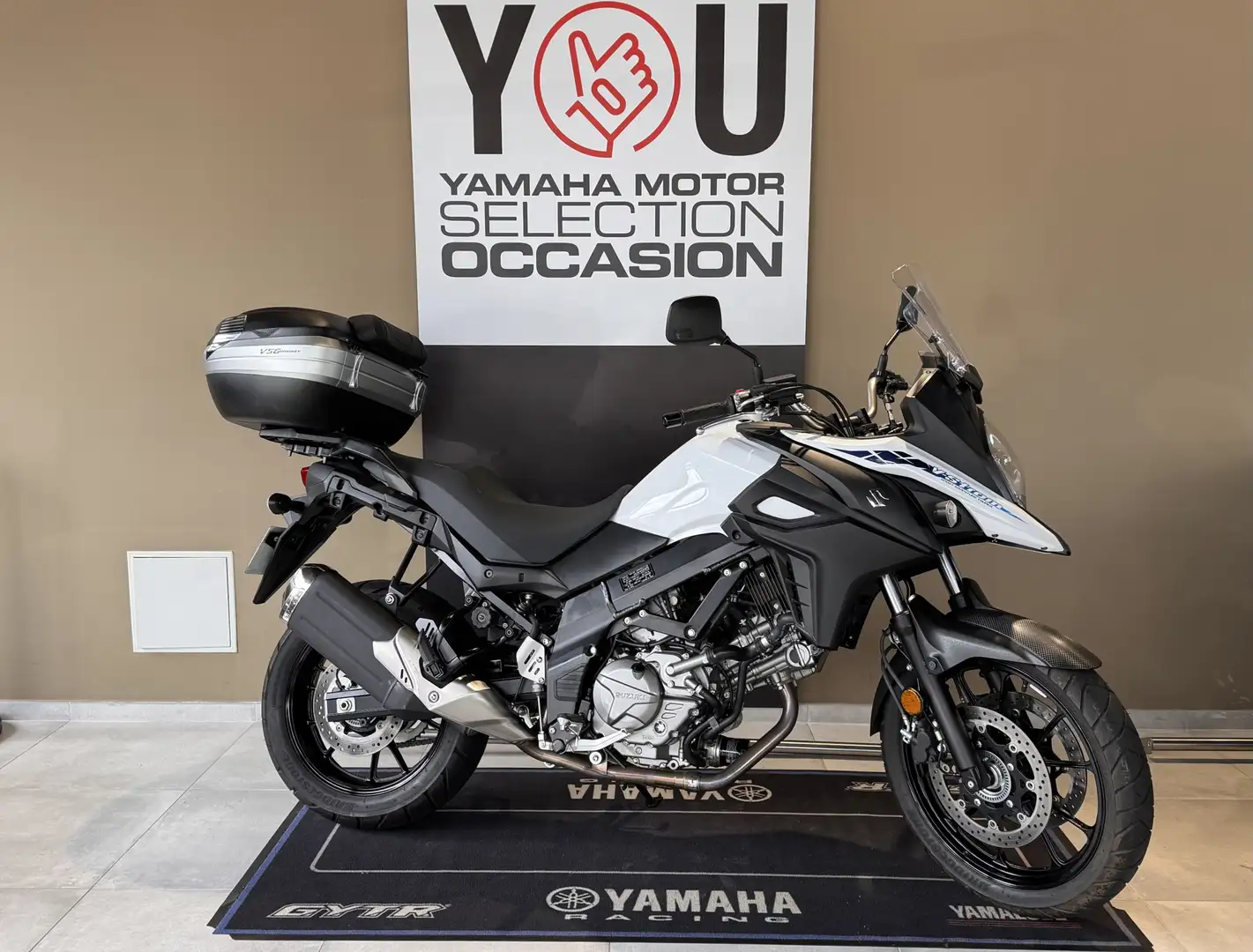Suzuki V-Strom 650 Blanco - 1