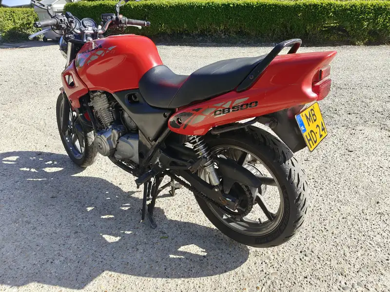 Honda CB 500 F - foto 4