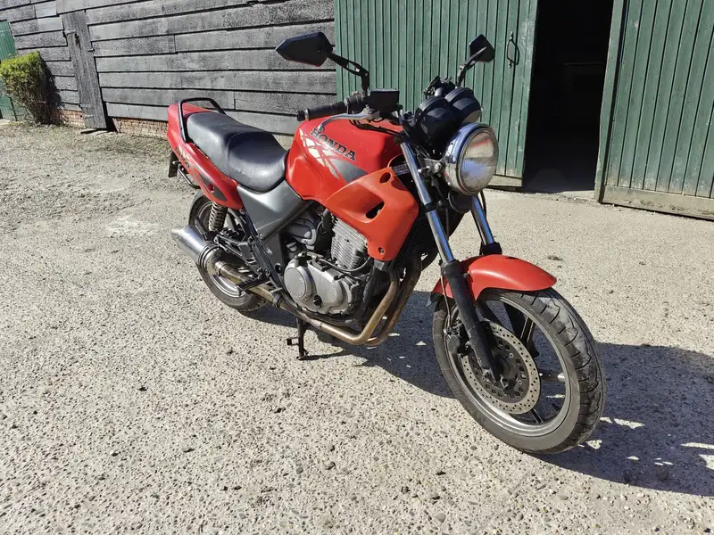 Honda CB 500 F