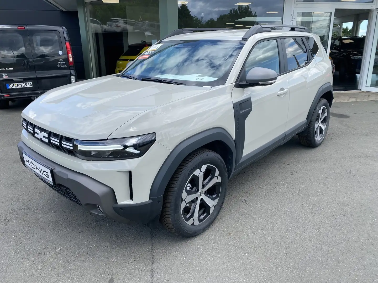 Dacia Duster Journey TCe 130 4x4 Beige - 1