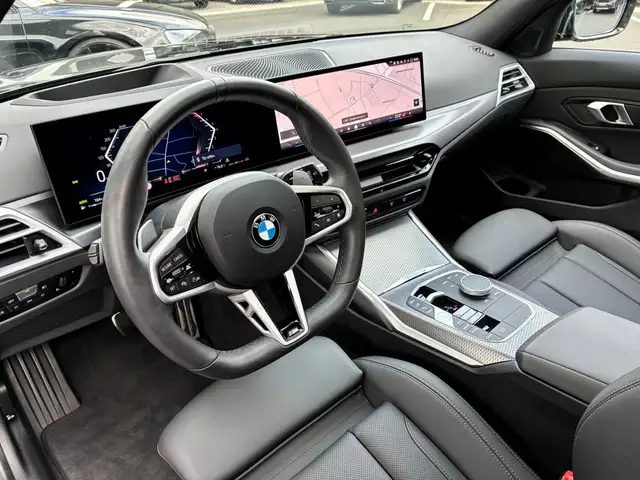 BMW 3 Series view 13
