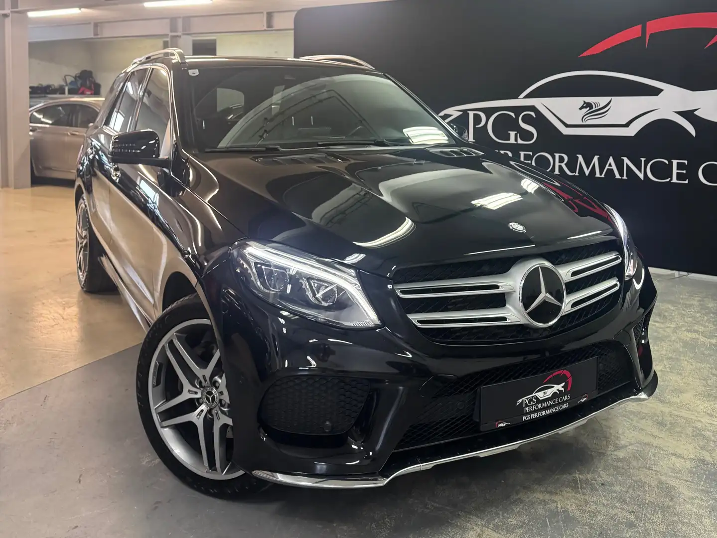 Mercedes-Benz GLE 350 GLE 350 d 4Matic/AMG/DISTRONIC/LEDER Noir - 1