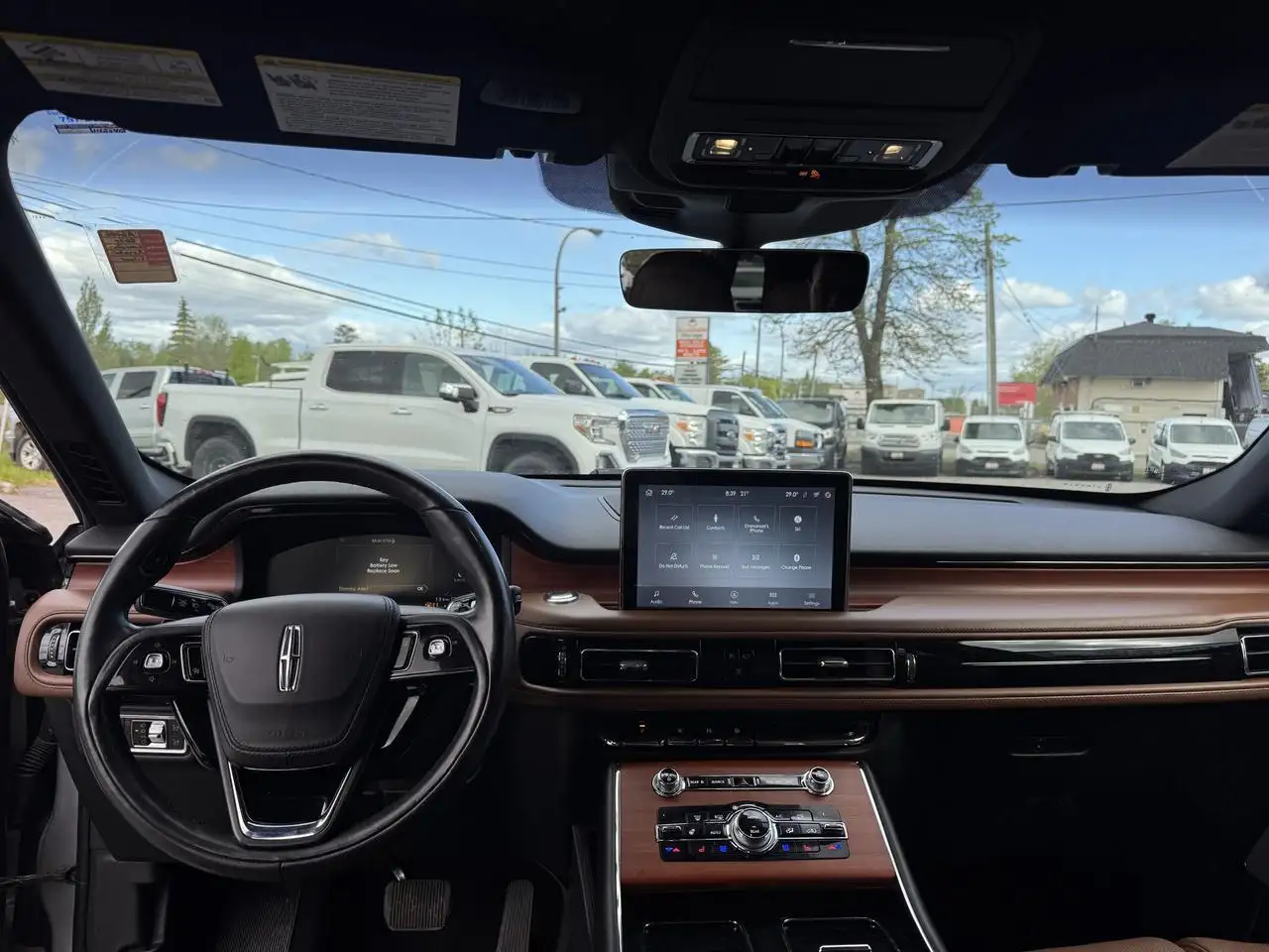 Lincoln Aviator снимка Lincoln Aviator