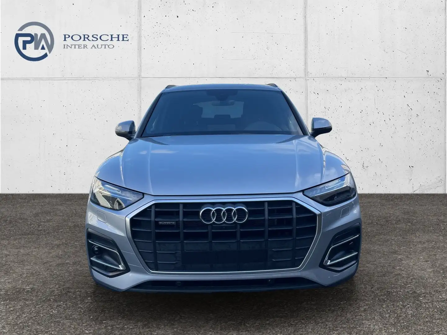 Audi Q5 50 TFSI e quattro Silber - 2