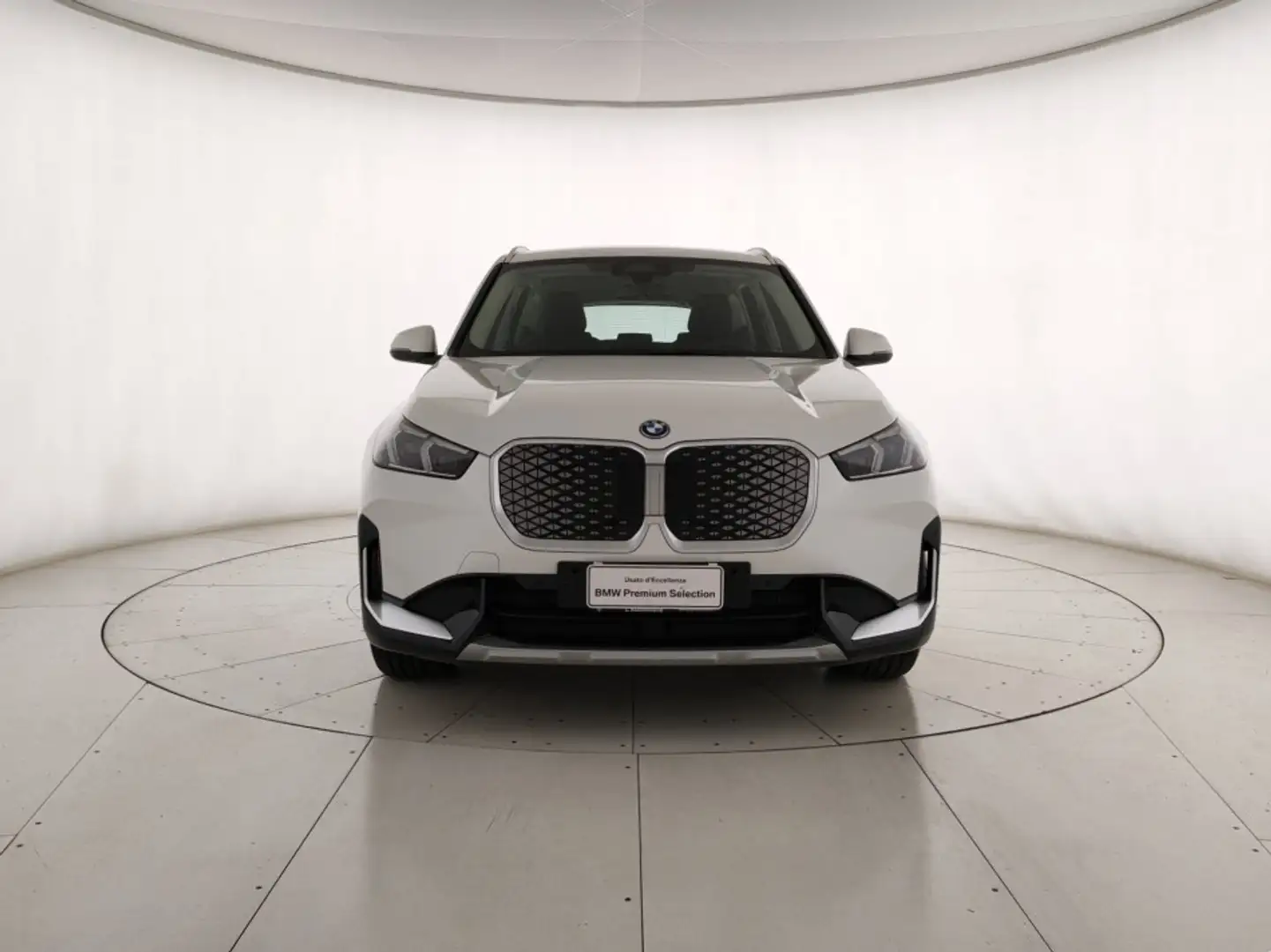 BMW X1 iX1 edrive 20 X-Line Bianco - 2