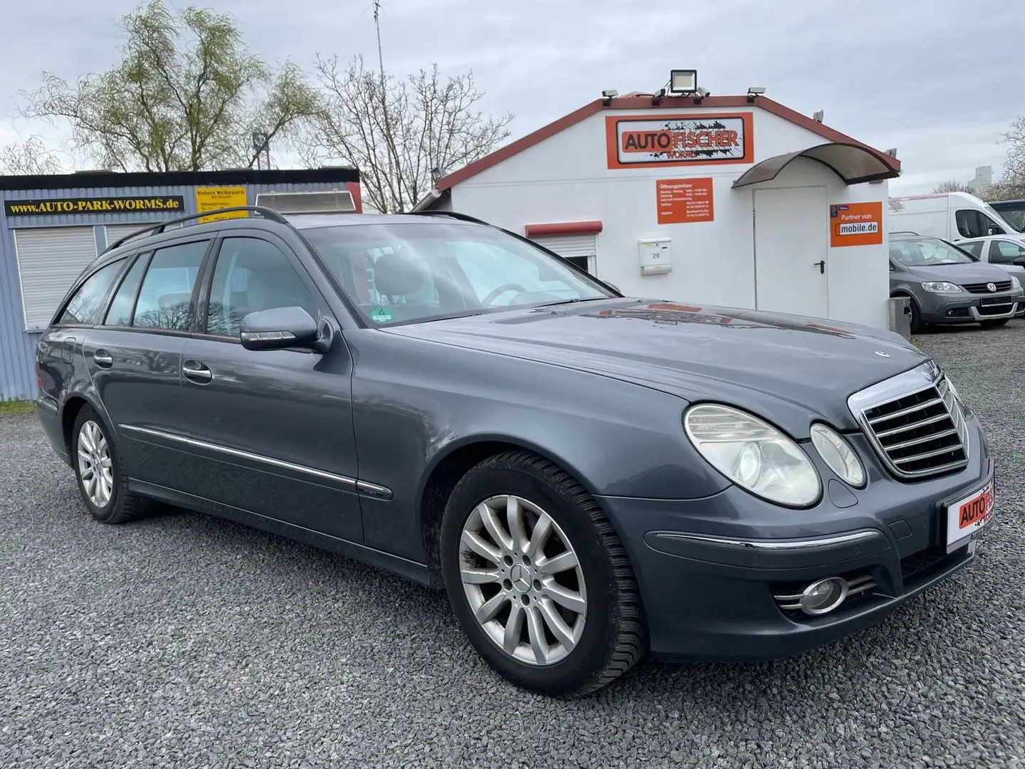 Mercedes-Benz E 320 T CDI Avantgarde HU neu! Grau - 1