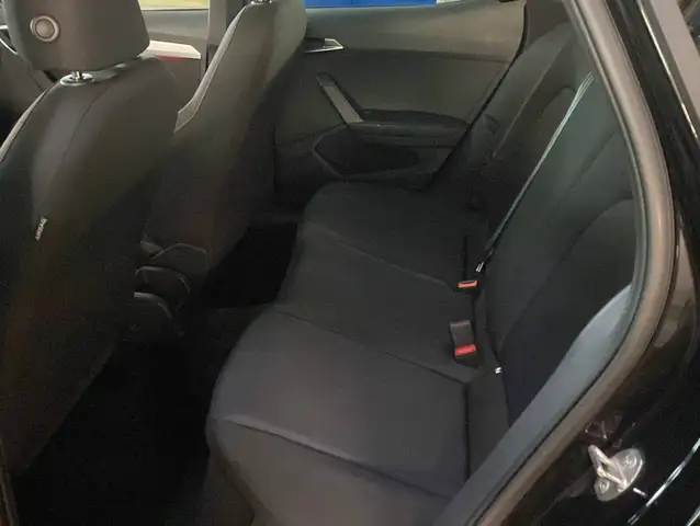 Seat Arona view 12