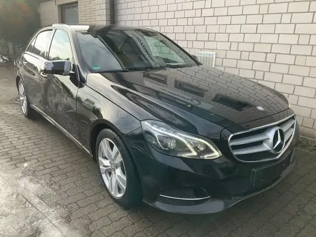 Mercedes-Benz E 350 BlueTec Avantgarde Comand/Leder/LED/AHK