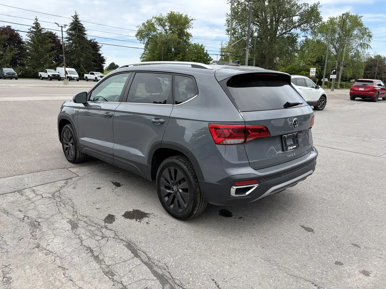 Volkswagen Taos снимка Volkswagen Taos