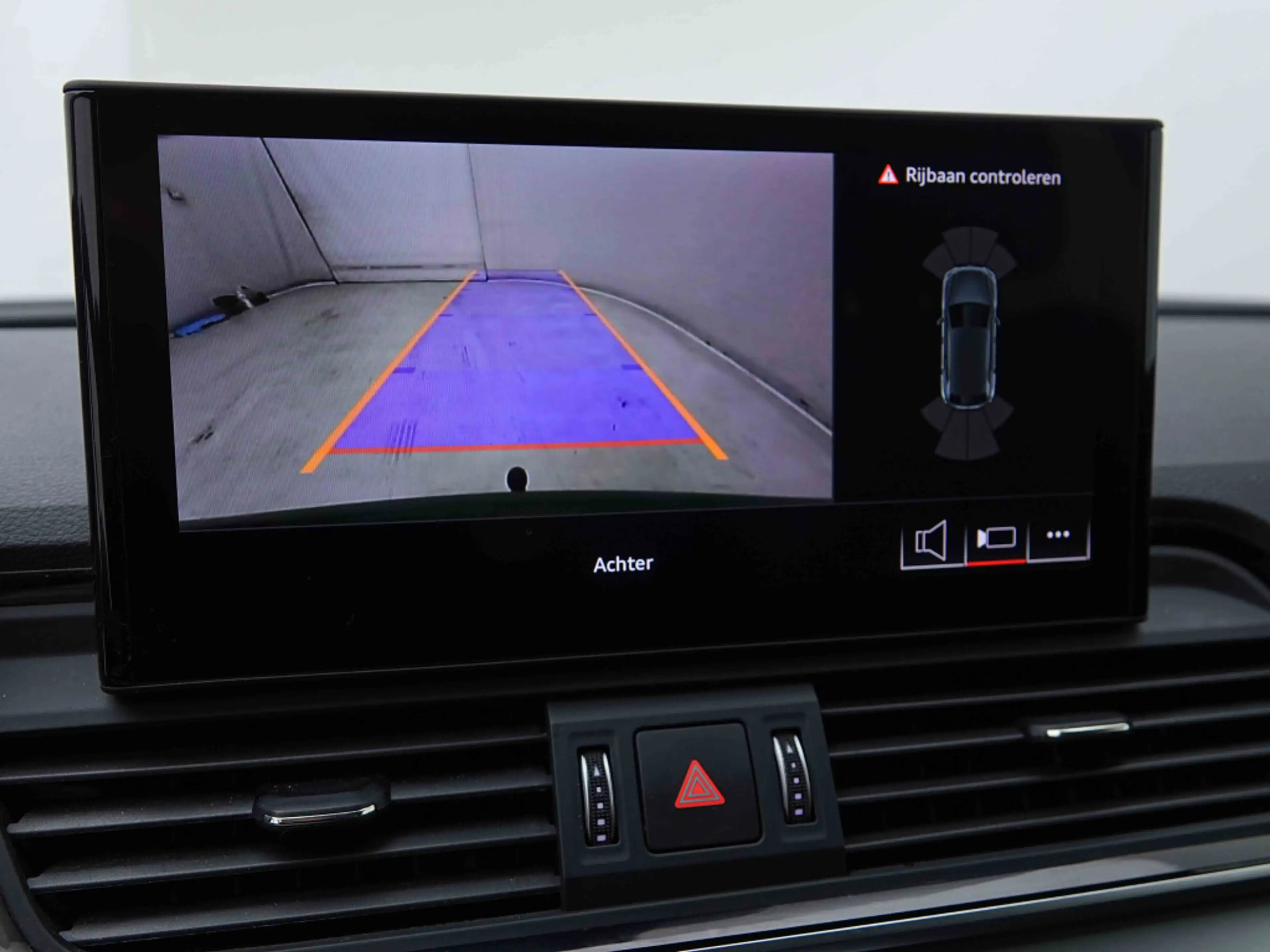 Audi Q5 35 TDI 163 AUT Sport Shadow | Sport Seats | CAM | LED | ALU20 — photo 14