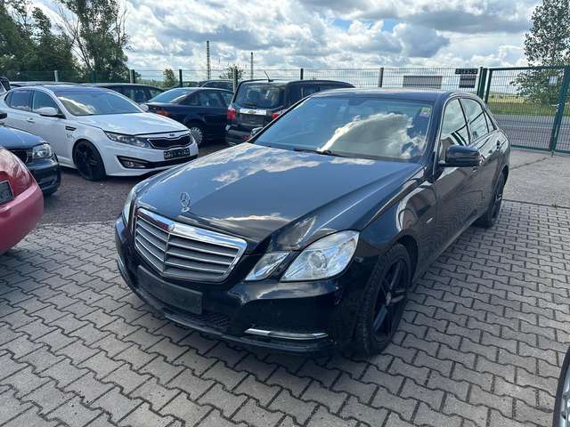 Mercedes-Benz E 200 E 200 CDI DPF BlueEFFICIENCY 7G-TRONIC Elegance