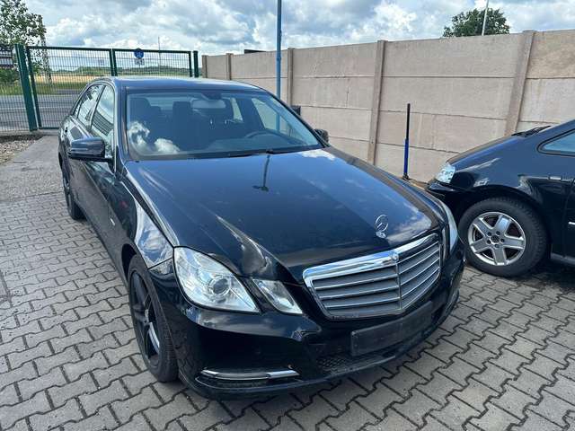 Imagine Mercedes-Benz E 200 E 200 CDI DPF BlueEFFICIENCY 7G-TRONIC Elegance