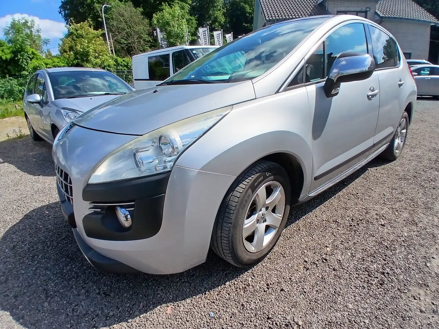 Peugeot 3008 2.0 HDi Roland Garros FAP Grijs - 2