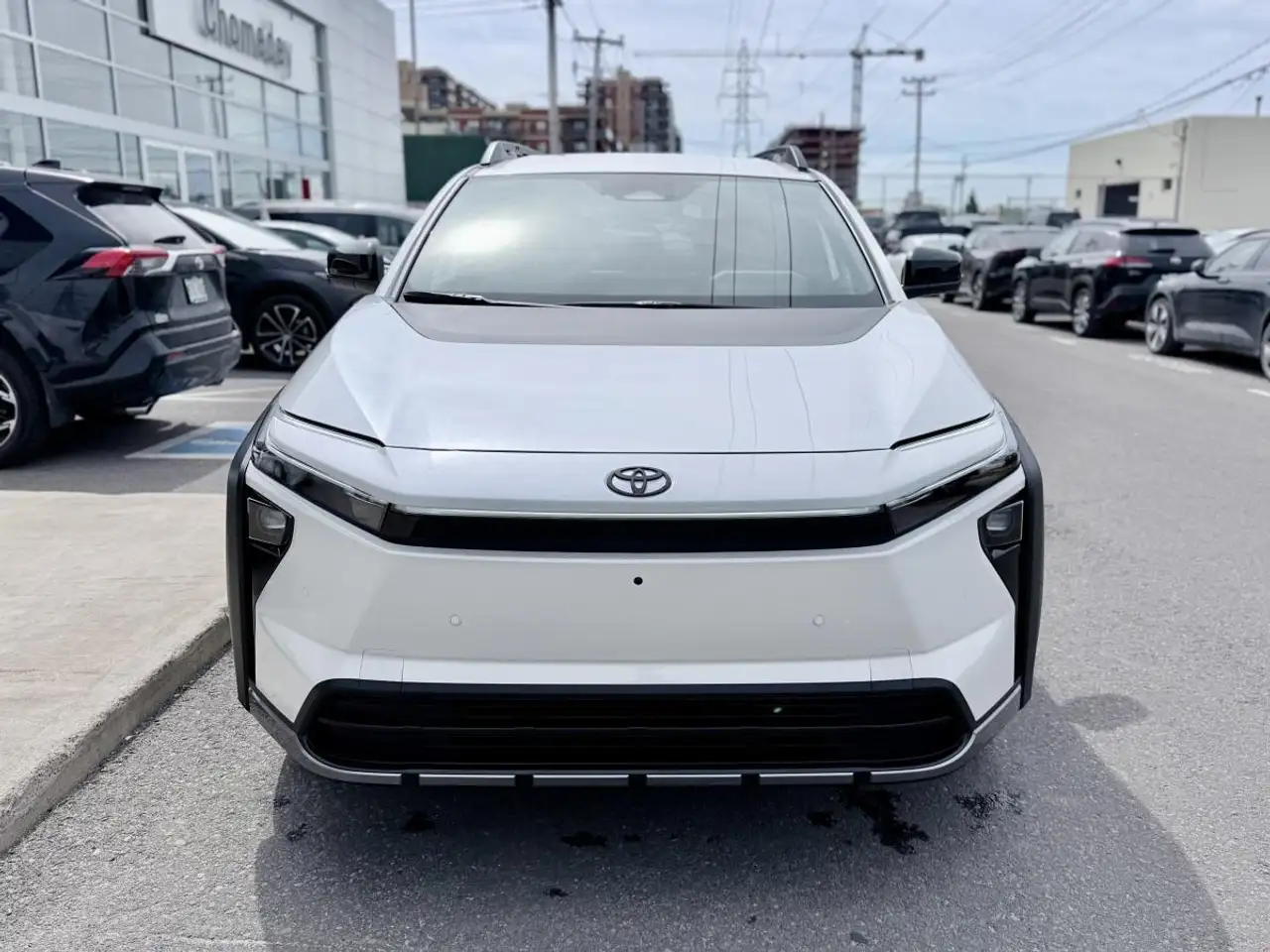 Toyota bZ снимка Toyota bZ