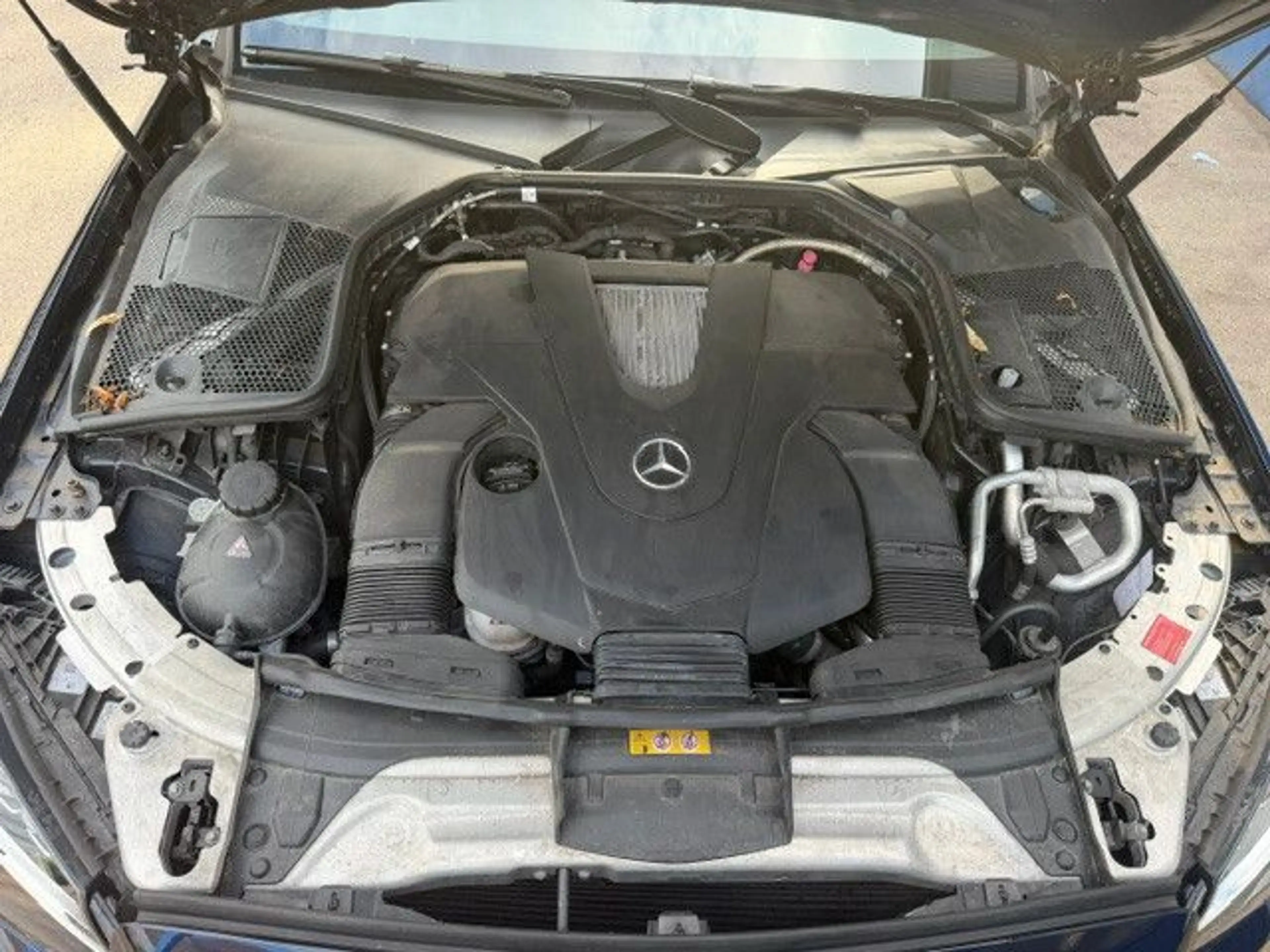 Mercedes-Benz C 400 Cabrio 4Matic — photo 15