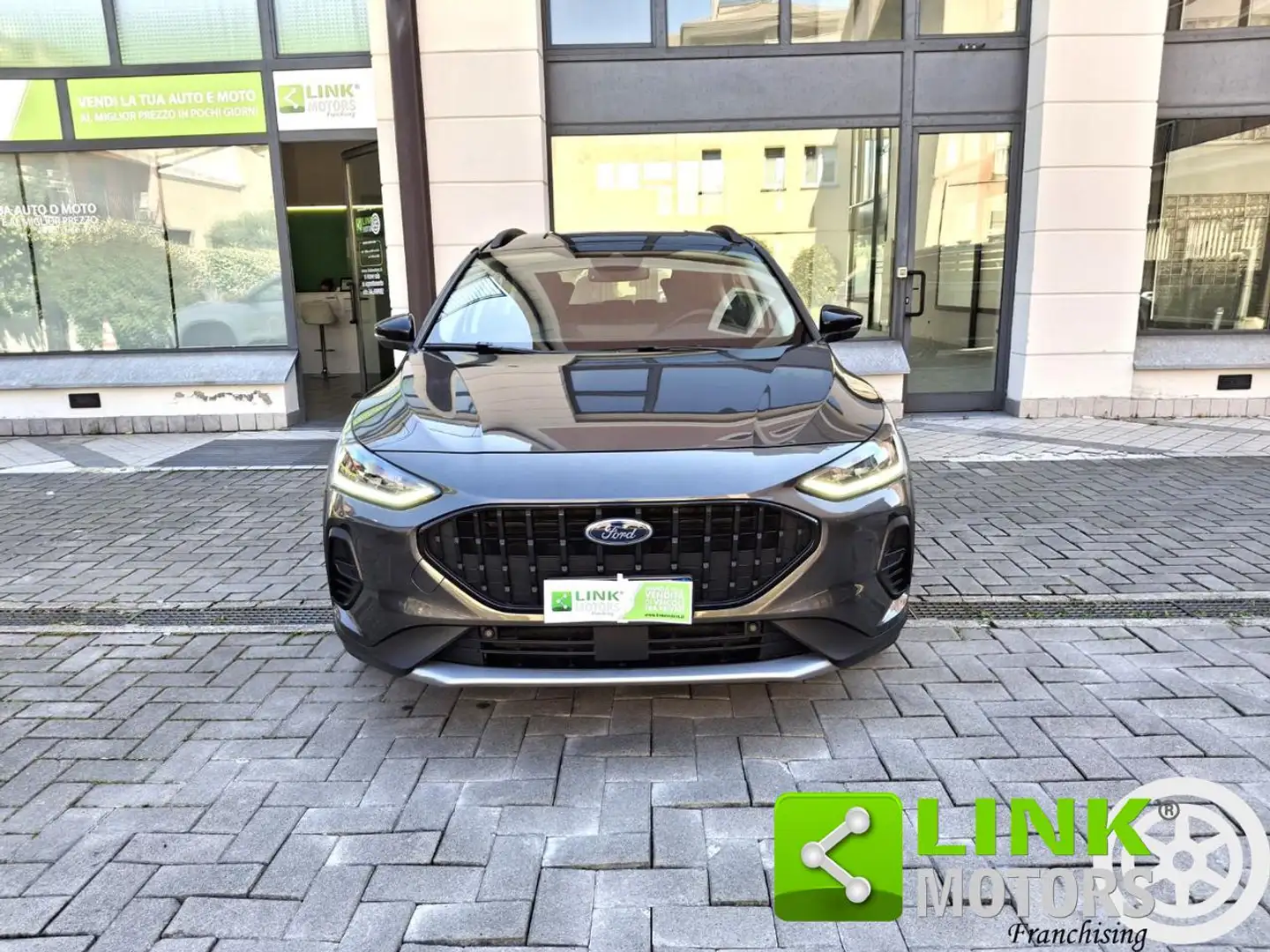Ford Focus 1.0 EcoBoost 125 CV 5p. Active GARANZIA INCLUSA Grau - 2