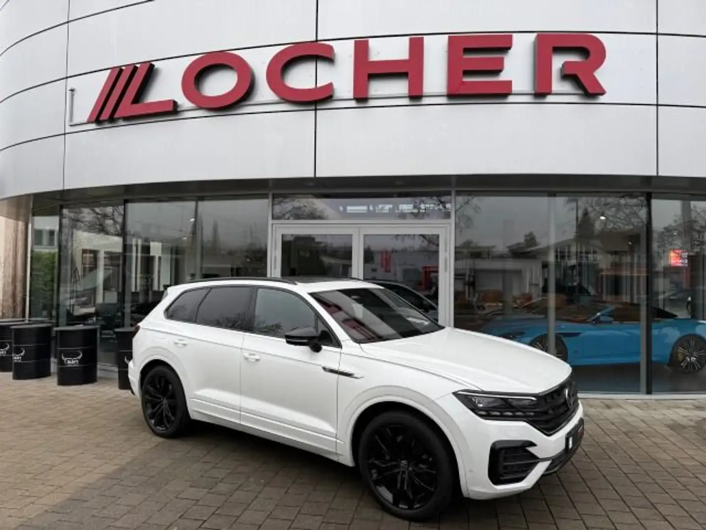 Volkswagen Touareg R-Line 3.0 TDI LED AHK HUD Pano Dynaudio Weiß - 1