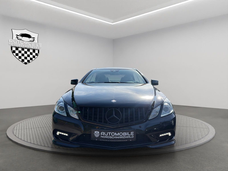 Mercedes-Benz E 350 Coupe BlueEfficiency Avantgarde AMG-Line — photo 2