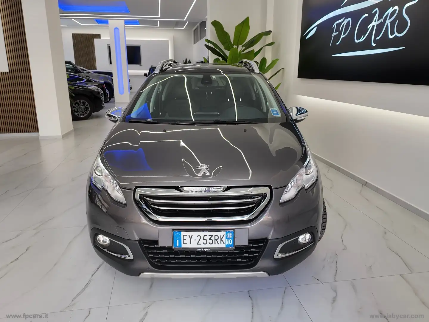 Peugeot 2008 1.6 e-HDi 92 CV Allure - 2
