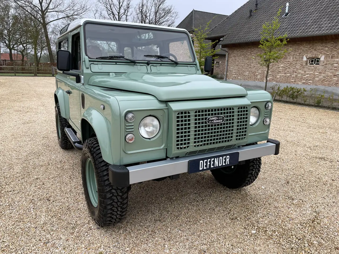 Land Rover 90 Heritage Defender 2.0 Petrol, foto 5