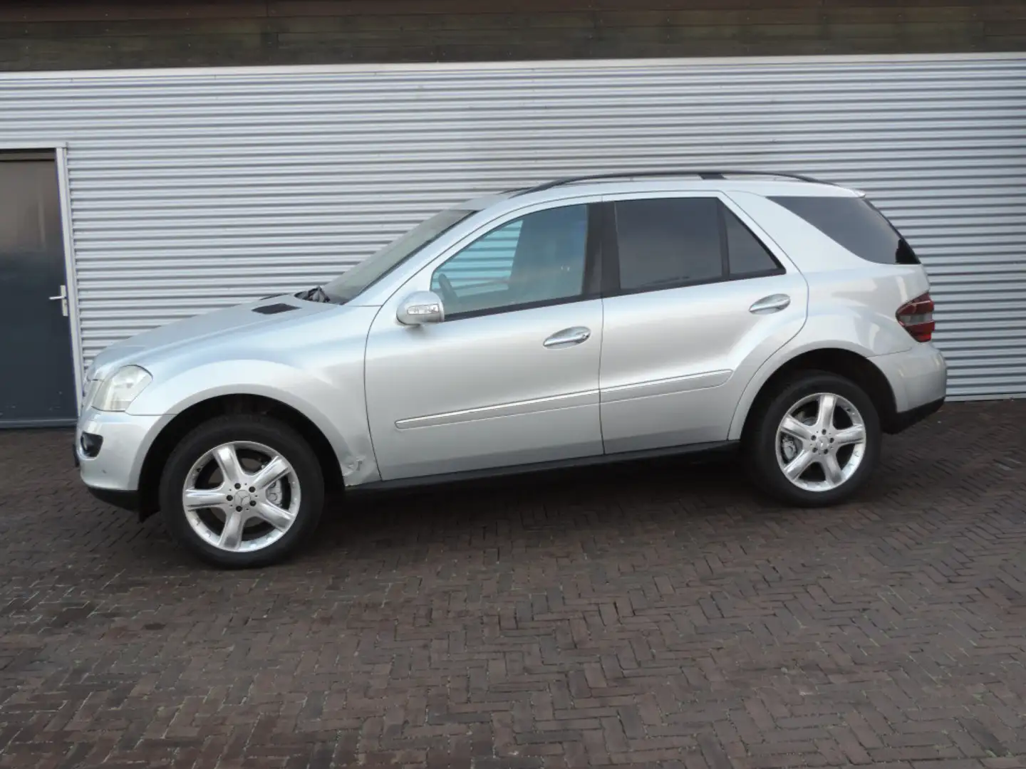 Mercedes-Benz ML 320 M-klasse CDI grijs kent Zilver - 2