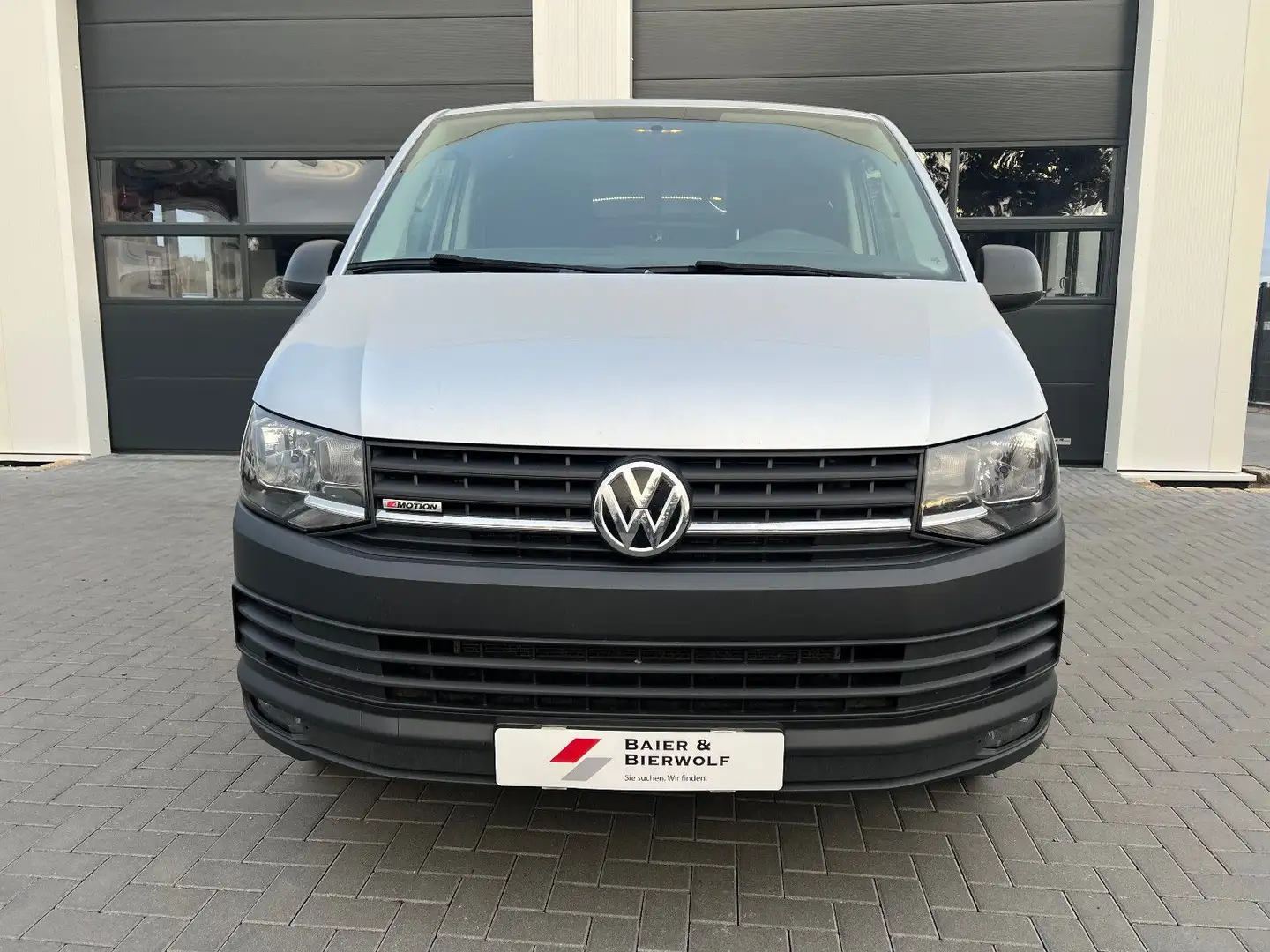 Volkswagen T6 Transporter Kasten lang 4Motion 2.0 TDI 150PS Silber - 2