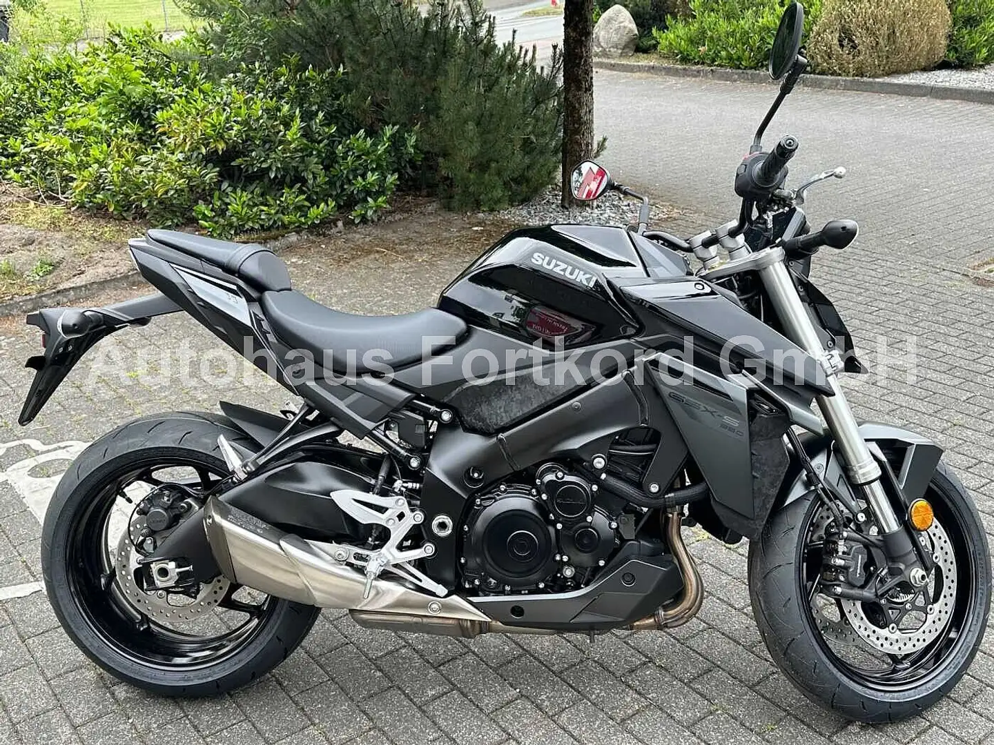 Suzuki GSX-S 950 GSX-S950 GSX-S950 - A2 FS - *Aktion FSN- MY 25 Černá - 1