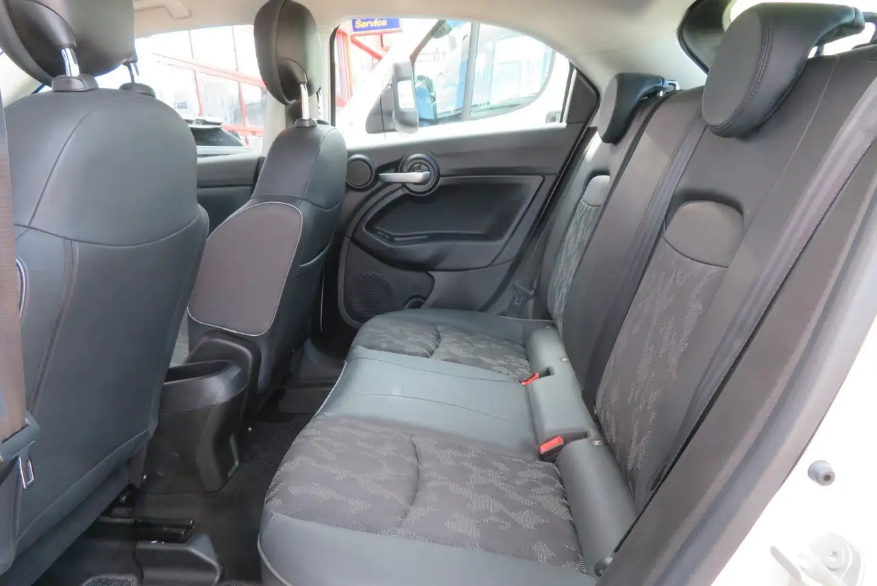Fiat 500X Cross 1.3 150PS Automatik *Sitzheizung* 16