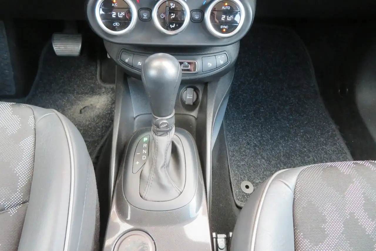 Fiat 500X Cross 1.3 150PS Automatik *Sitzheizung* 13