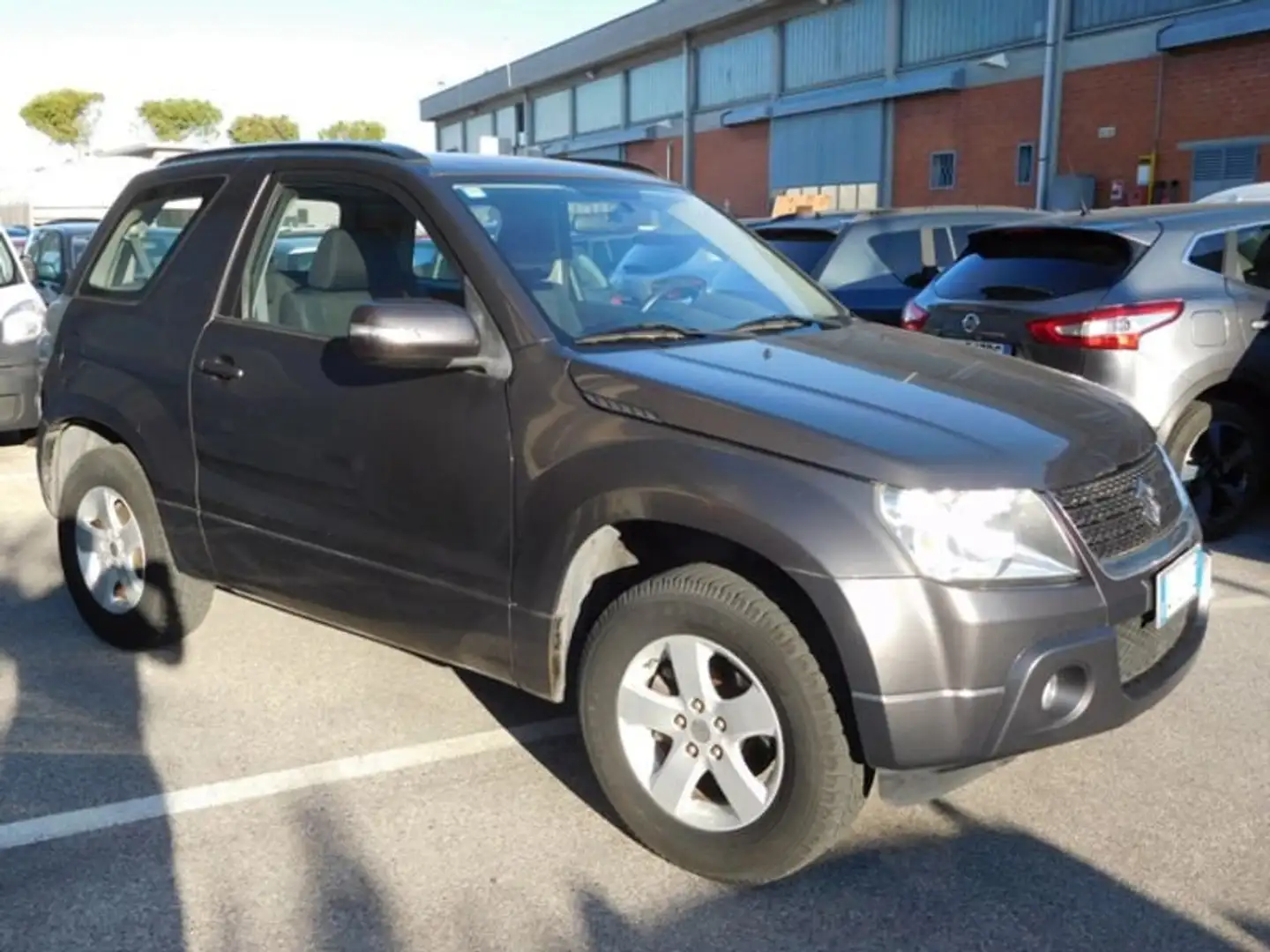 Suzuki Grand Vitara Grand Vitara 1.6 16V 3 porte Offroad Grigio - 2