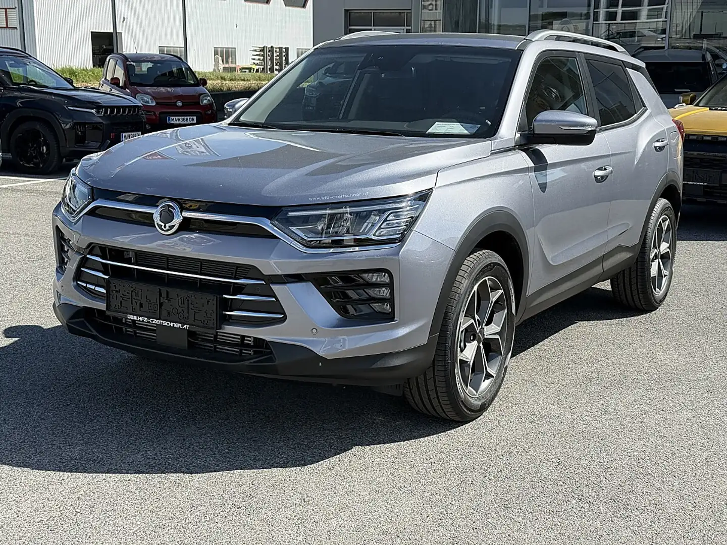 KGM Korando 1,5 GDI Smart Grau - 1