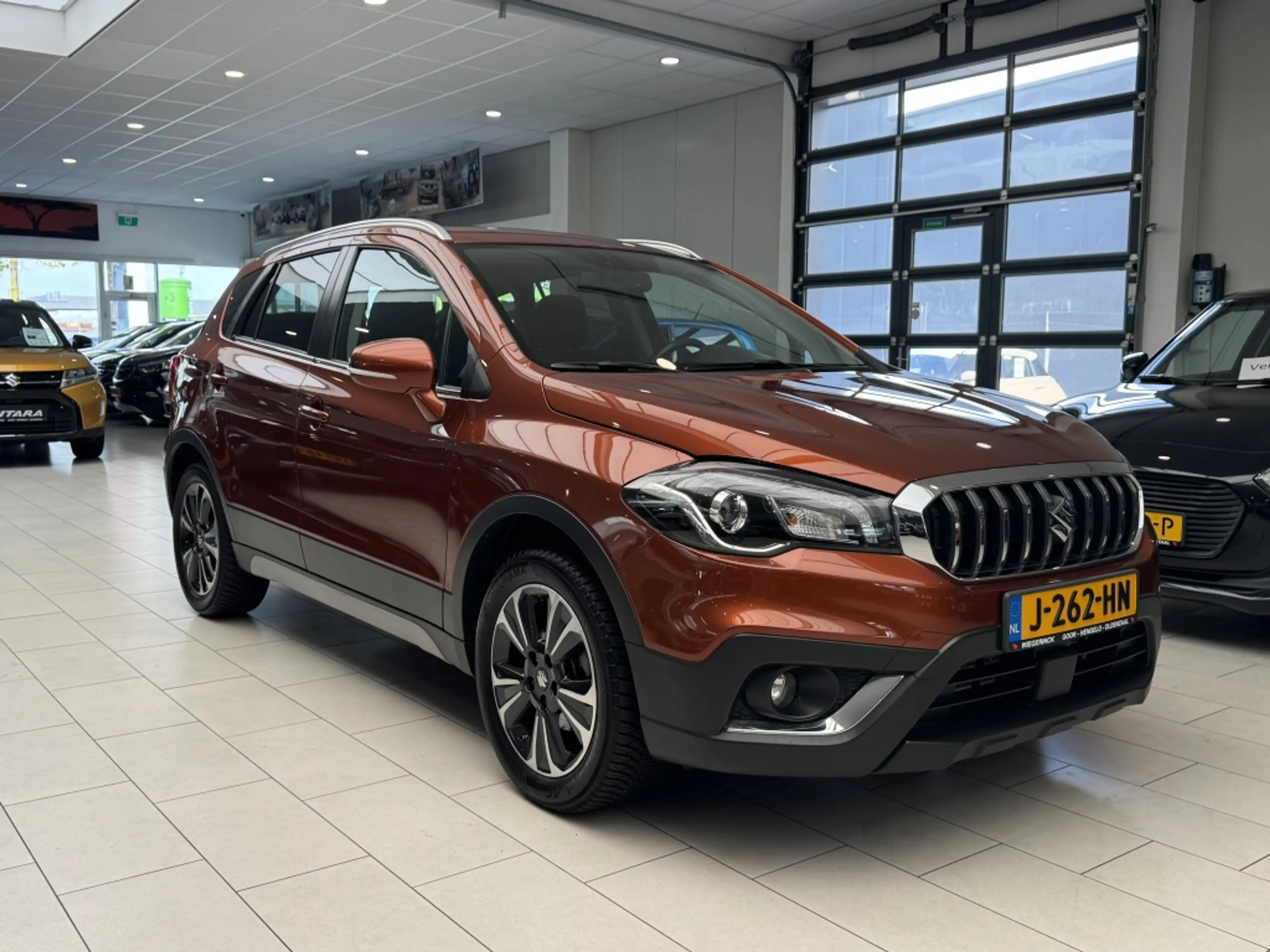 Suzuki S-Cross 1.0 B.jet Select [ DEALER HO I 100% OH I ALL SEASO — photo 23