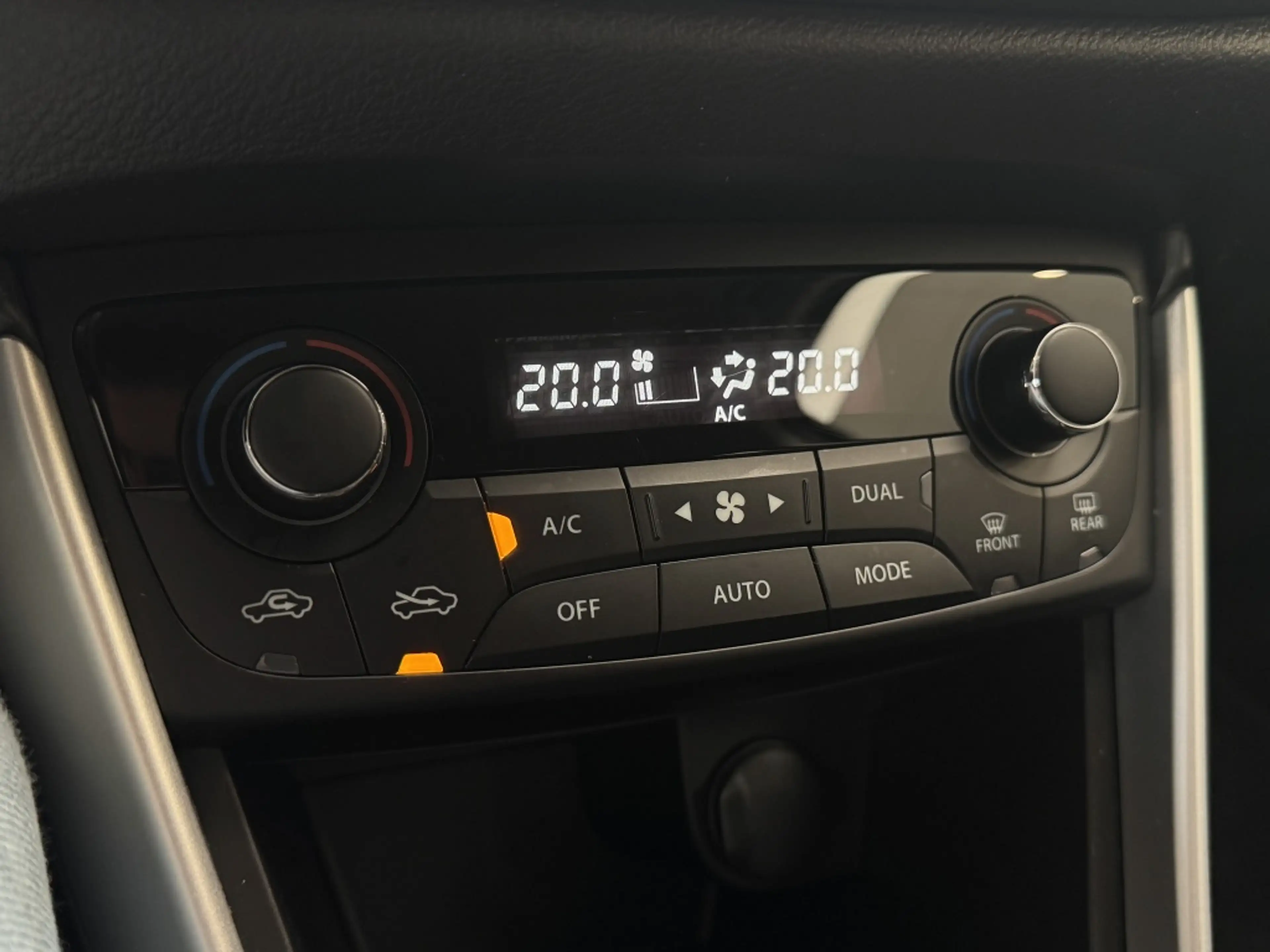 Suzuki S-Cross 1.0 B.jet Select [ DEALER HO I 100% OH I ALL SEASO — photo 16