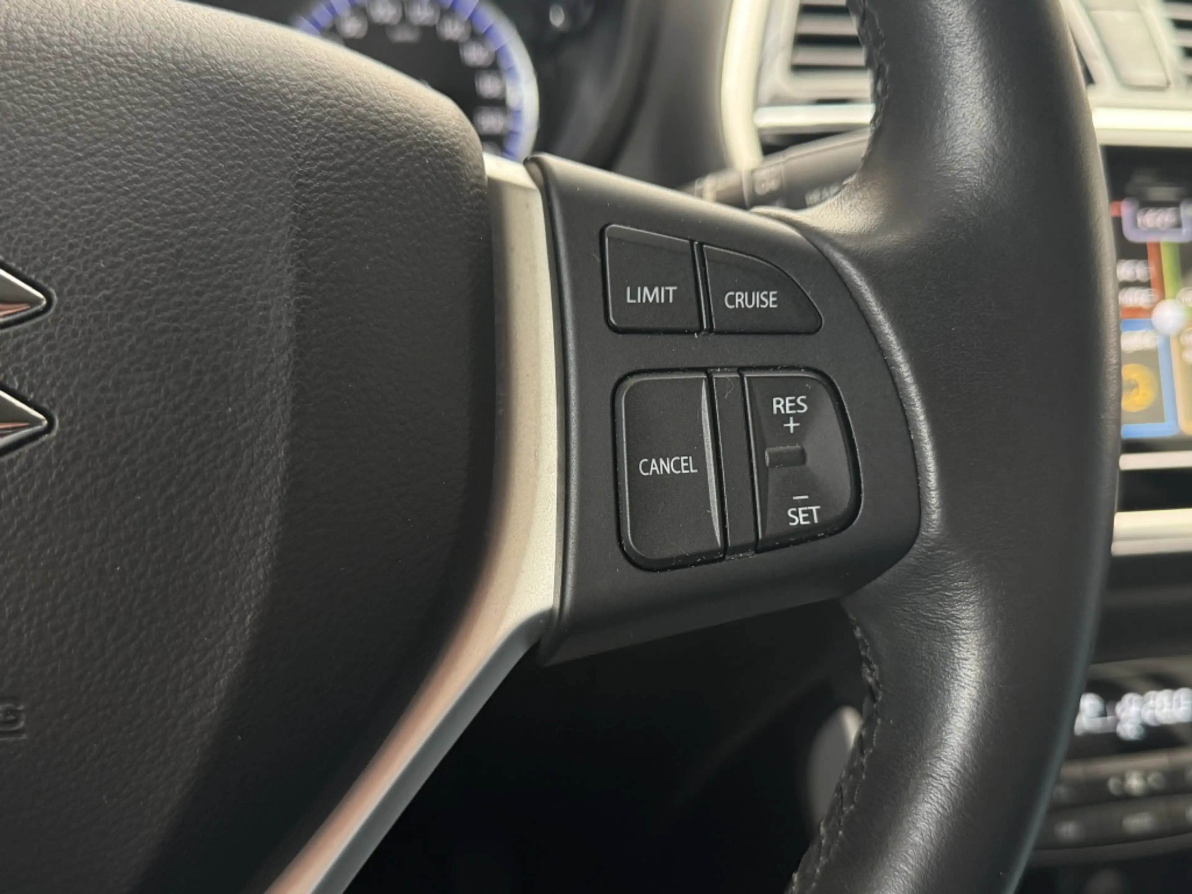Suzuki S-Cross 1.0 B.jet Select [ DEALER HO I 100% OH I ALL SEASO — photo 27