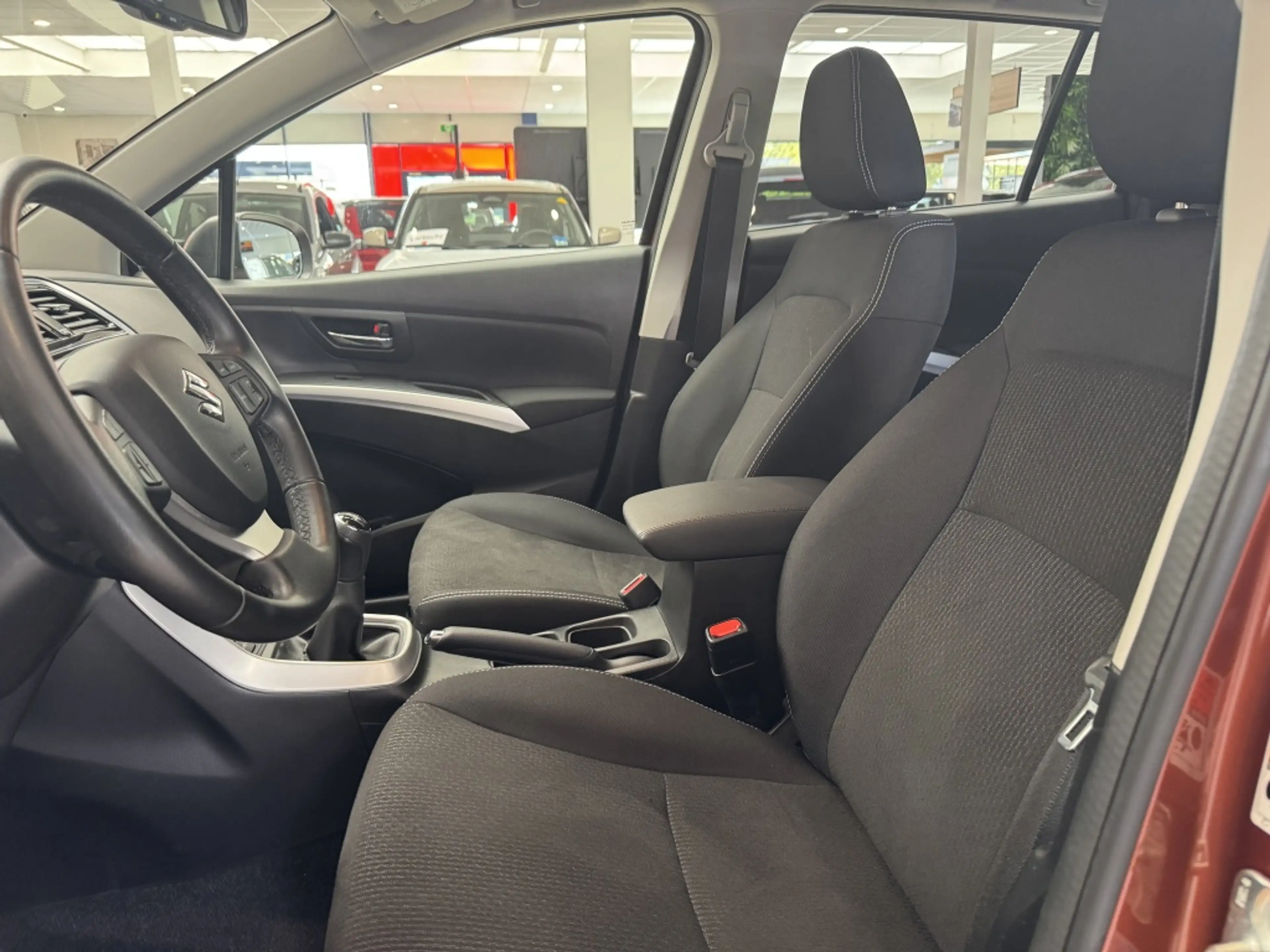 Suzuki S-Cross 1.0 B.jet Select [ DEALER HO I 100% OH I ALL SEASO — photo 3