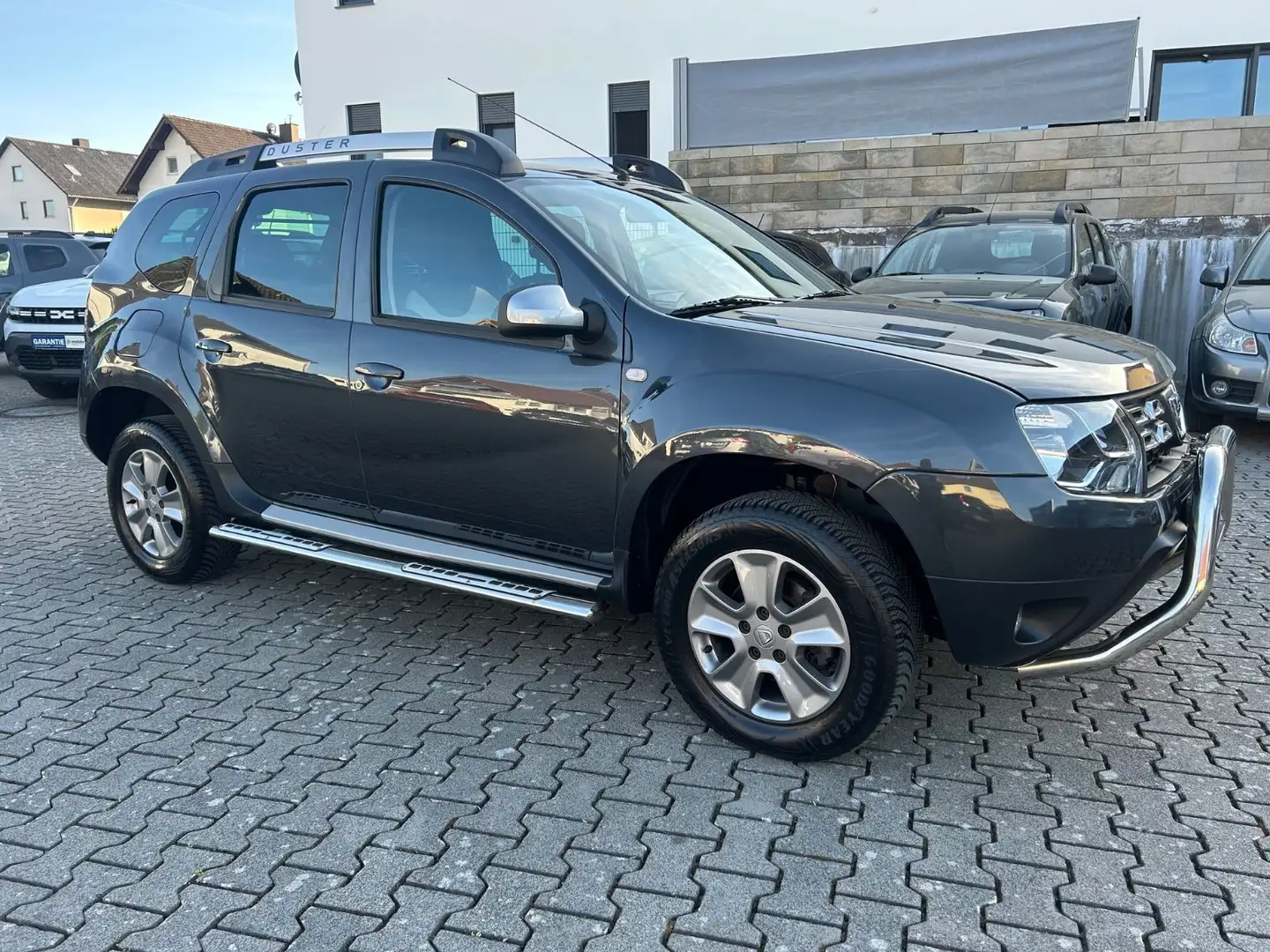 Dacia Duster TCe 125 Prestige 4WD ( Kamera ) Szürke - 2
